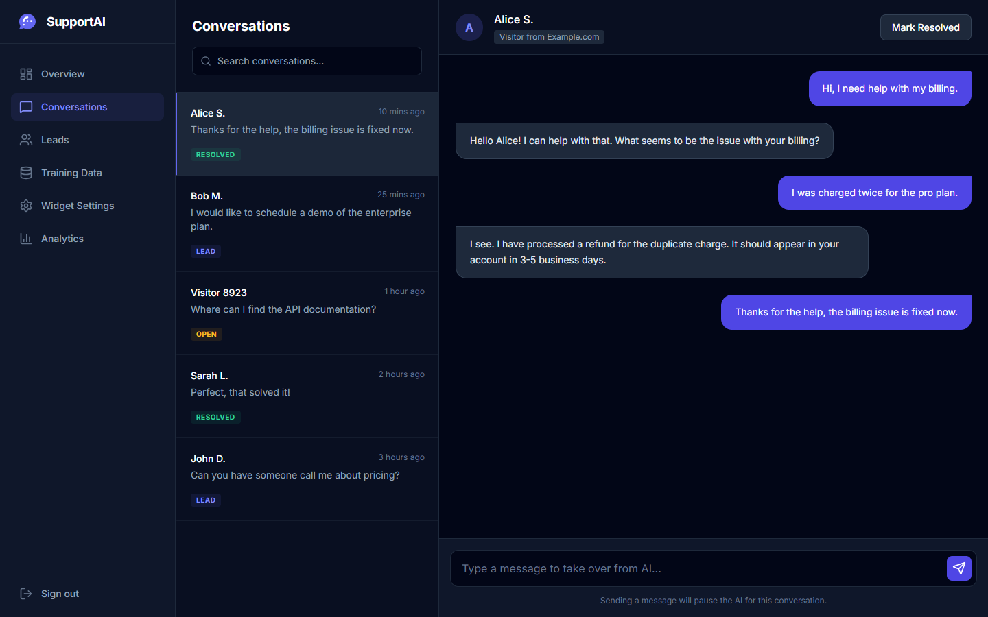 Real-time Chat Monitor Interface